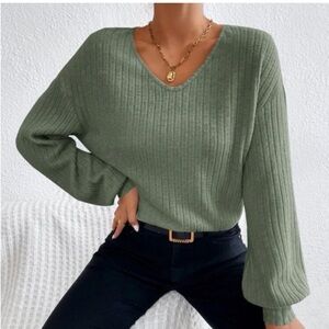 Green V-Neck Sweater with Ribbed Texture